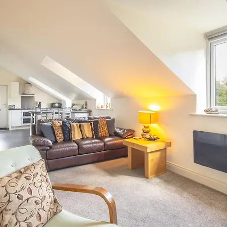 Host & - Woodlands View * Cononley