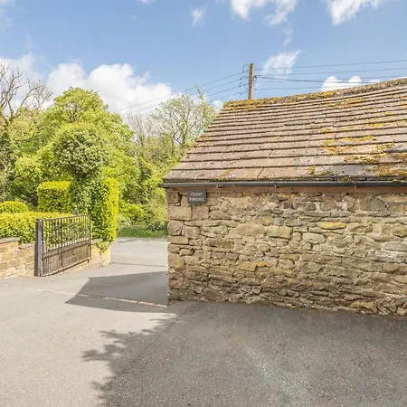 Host & - Woodlands View Apartment Cononley
